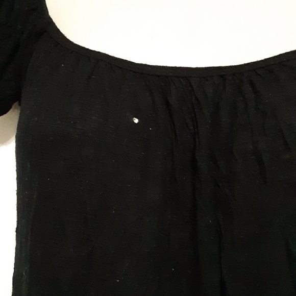 Wet seal backless tshirt - Picture 3 of 4
